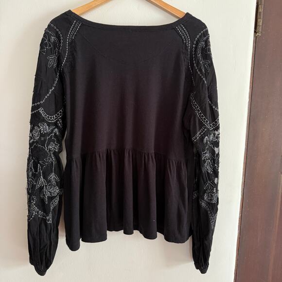 FREE PEOPLE | Black Penny Embroidered Sleeve Boxy Peplum Top | Small - Picture 7 of 8